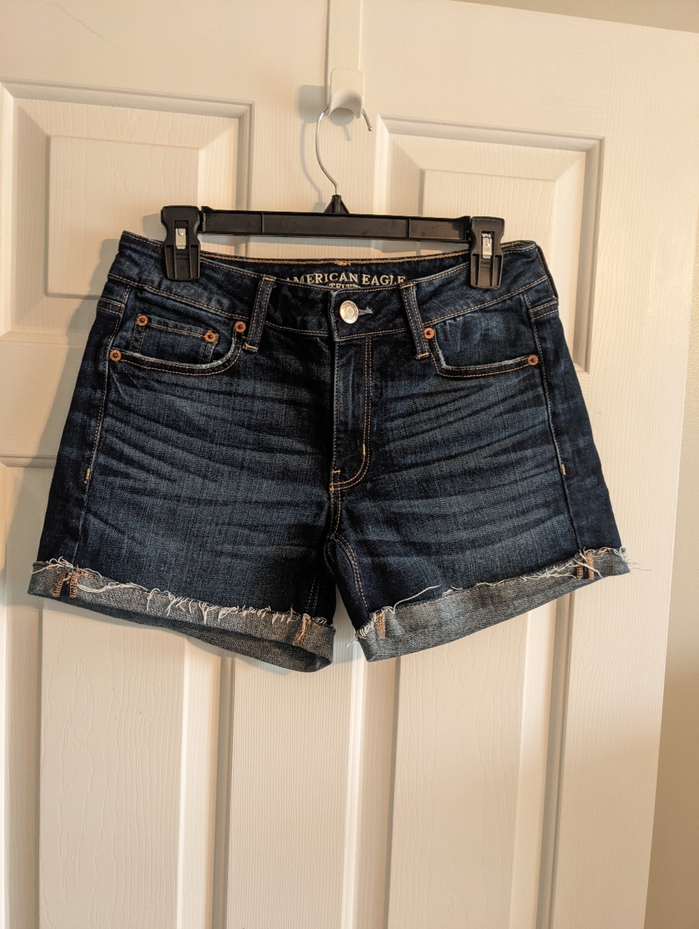 AE Tomgirl Midi Short Sz 4 Dark Wash